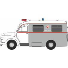 OX76BED009 - 1/76 BEDFORD J1 AMBULANCE KENT COUNTY AMBULANCE SERVICE