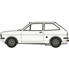OX76FF008 - 1/76 FORD FIESTA MK1 DIAMOND WHITE