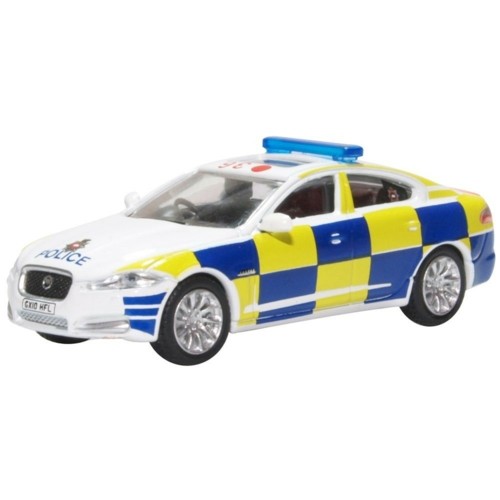 OX76XF008 - 1/76 SURREY POLICE JAGUAR XF