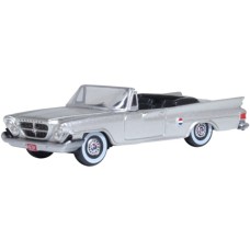 OX87CC61007 - 1/87 CHRYSLER 300G CONVERTIBLE (OPEN) SHEFFIELD SILVER