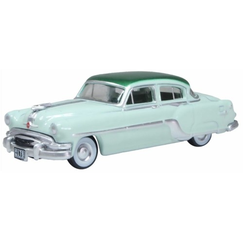OX87PC54005 - 1/87 1954 PONTIAC CHIEFTAIN 4 DOOR SHANNON GREEN/BROOKMERE GREEN