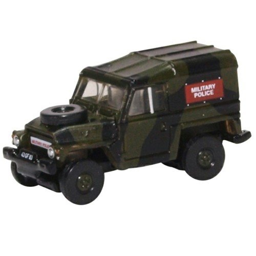 OXNLRL002 - N GAUGE LAND ROVER LIGHTWEIGHT MILITARY POLICE