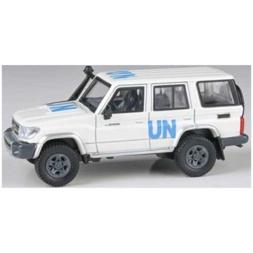 PAR55319 - 1/64 TOYOTA LAND CRUISER LC76 UNITED NATIONS 2014 (LHD)
