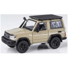 PAR65568 - 1/64 TOYOTA LAND CRUISER 71 SANDY TAUPE ANNIVERSARY EDITION 2023 (RHD)