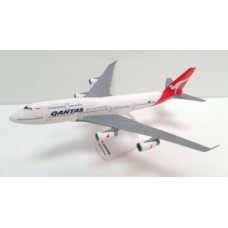 PPC220570 - 1/250 QANTAS B747-400