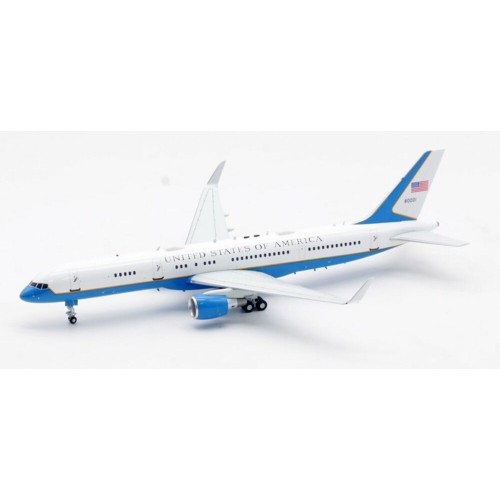 PPCAFT757 - 1/200 AIR FORCE TWO B757-200