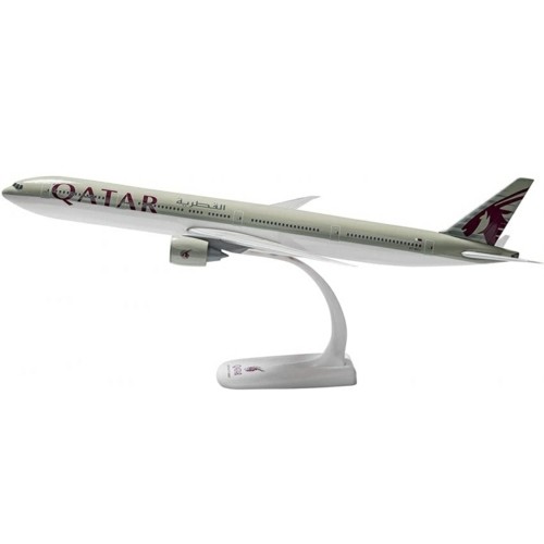 PPCQATAR777 - 1/200 QATAR AIRWAYS BOEING 777-300ER SNAP-FIT