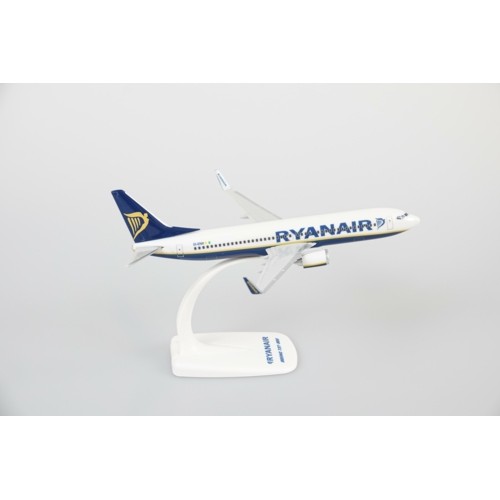 PPCRYANAIRB737S - 1/200 RYANAIR B737-800 SNAP-FIT