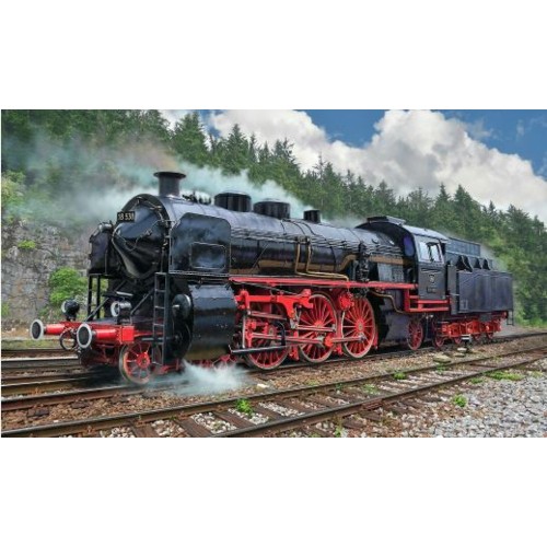 R02168 - 1/87 EXPRESS LOCOMOTIVE S 3/6 BR18(5) WITH TENDER  22T