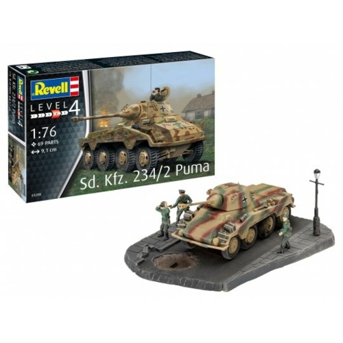 R03288 - 1/76 SD.KFZ. 234/2 PUMA (PLASTIC KIT)