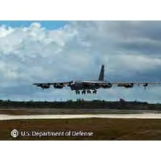 R03793 - 1/72 B-52D STRATOFORTRESS PLATINUM EDITION (PLASTIC KIT)