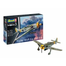 R03898 - 1/72 FOCKE WULF FW190 F-8 (PLASTIC KIT)