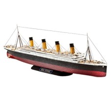 R05210 - 1/700 R.M.S. TITANIC