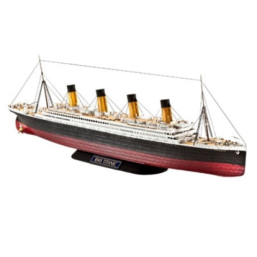 R05210 - 1/700 R.M.S. TITANIC