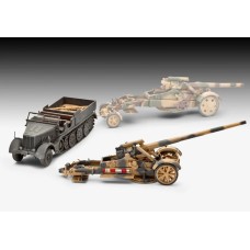 R63371 - 1/72 MODEL SET SD.KFZ.9 FAMO AND MORSER 18 OR 17CM K (PLASTIC KIT)