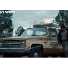 R67724 - 1/25 MODEL SET 1985 CHEVROLET K5 BLAZER: STRANGER THING (PLASTIC KIT)