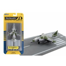 RW020 - RUNWAY24 AV8B GREEN CAMOUFLAGE