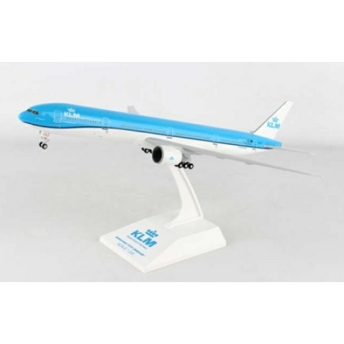 SKR951 - 1/200 KLM BOEING 777-300ER WITH GEAR NEW LIVERY