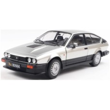 SOL1802307 - 1/18 ALFA ROMEO GTV6 SILVER 1984