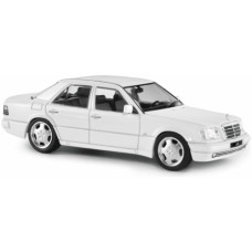 SOL4313205 - 1/43 MERCEDES BENZ (W124) E60 AMG WHITE 1994
