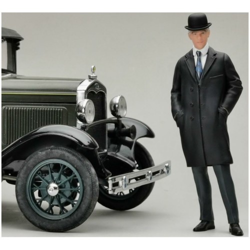 SUNH0004FF - 1/18 HENRY FORD RESIN FIGURE