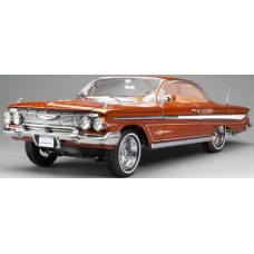 SUNH2113 - 1/18 CHEVROLET IMPALA HARD TOP LOWRIDER 1961 ORANGE W/MOVABLE SUSPENSION