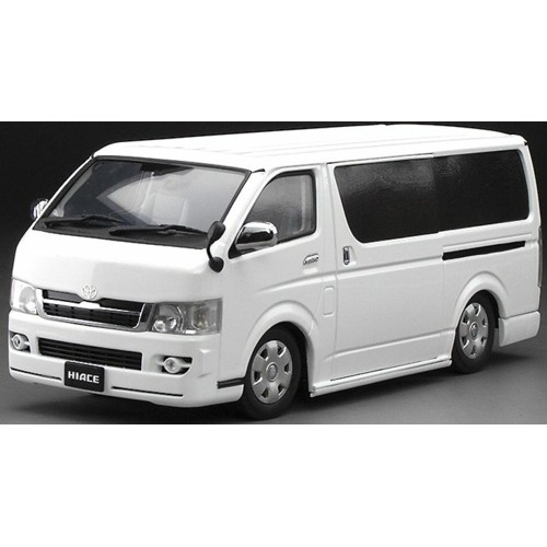 SUNH51011 - 1/24 TOYOTA H200 HIACE VAN SUPERGL WHITE