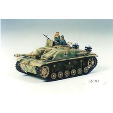 TAM35197 - 1/35 GERMAN STURMGESCHUETZ III AUSF.G