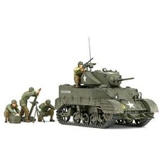 TAM35313 - 1/35 M5A1 WITH 4 FIGURES (PLASTIC KIT)