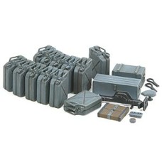 TAM35315 - 1/35 JERRY CAN SET