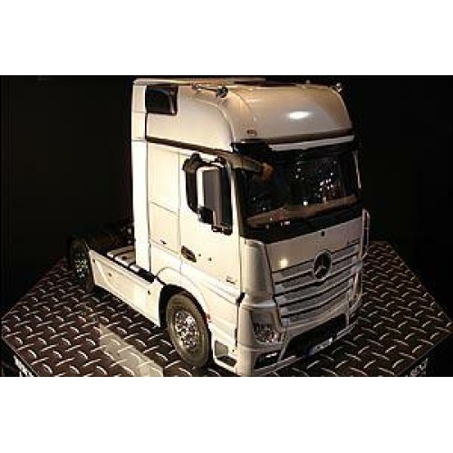 actros 1851 gigaspace