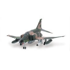 TE572 - 1/48 F-4 WILD WEASEL (PLASTIC KIT)