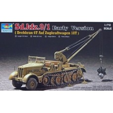 TM07253 - 1/72 SD.KFZ.9/1 FAMO 18T WITH BILSTEIN CRANE (EARLY) (PLASTIC KIT)
