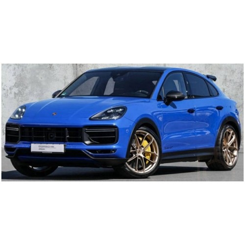TRE241090B - 1/64 PORSCHE CAYENNE TURBO GT WEISSACH BLUE (OPEN ENGINE)