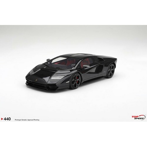 TS0440 - 1/18 LAMBORGHINI COUNTACH LPI 800-4 NERO MAIA