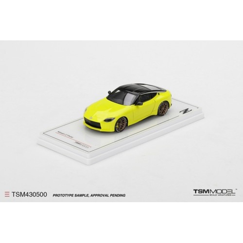 TSM430500 - 1/43 NISSAN Z PROTO YELLOW