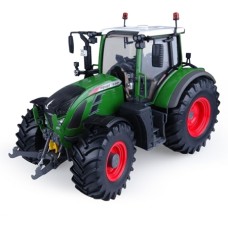 UH5231 - 1/32 FENDT 724 VARIO (NATURE GREEN)