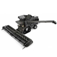 UH6624 - 1/32 FENDT IDEAL 10T COMBINE