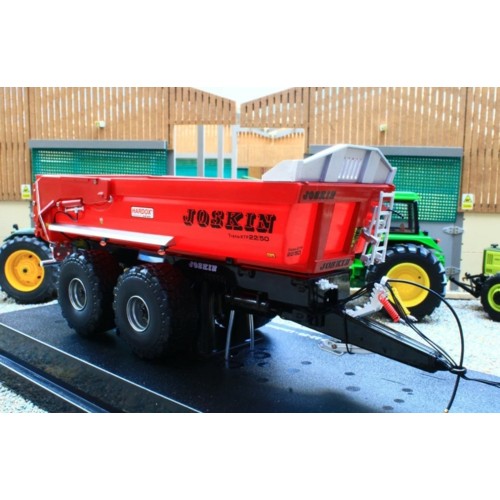 UH6804 - 1/32 JOSKIN TRANS KTP 22/50 RED