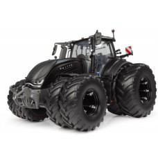 UH6819 - 1/32 VALTRA S416 UNLIMITED WITH DOUBLE WHEELS