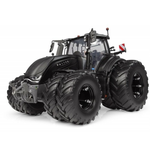 UH6819 - 1/32 VALTRA S416 UNLIMITED WITH DOUBLE WHEELS