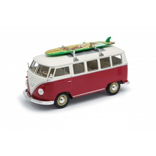 W22095SBR - 1/24 1962 VOLKSWAGEN CLASSIC BUS WITH SURF BOARD RED/WHITE