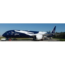 WB4063 - 1/400 D-ABPU LUFTHANSA BOEING 787-9 DREAMLINER 100TH DETACHABLE GEAR