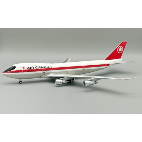 WB741ACTOB - 1/200 AIR CANADA BOEING 747-133 CF-TOB WITH STAND