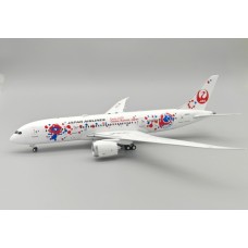 WB788823 - 1/200 JAPAN AIR LINES - JAL BOEING 787-8 DREAMLINER JA823J EXPO CELEBRATION WITH STAND