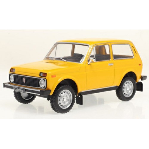 1/24 LADA NIVA ORANGE