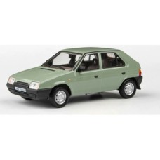 WBX124197 - 1/24 SKODA FAVORIT GREEN 1987