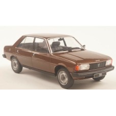 WBX124243 - 1/24 PEUGEOT 305 BROWN